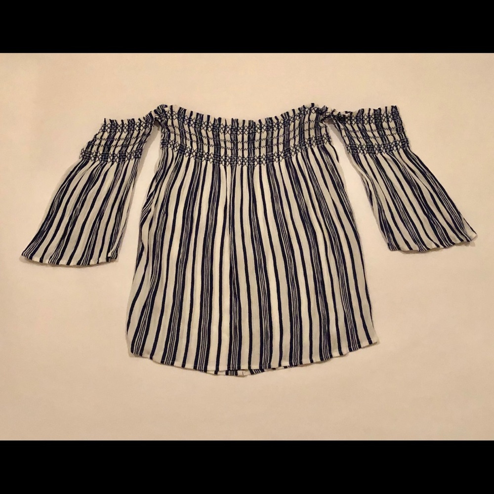 BLUE RAIN STRIPED BLOUSE